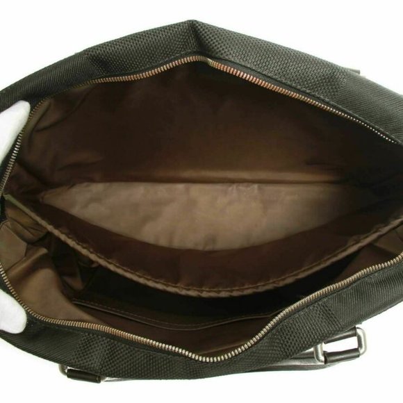 Authentic Louis Vuitton Damier Geant Yack Briefcase - Picture 9 of 10